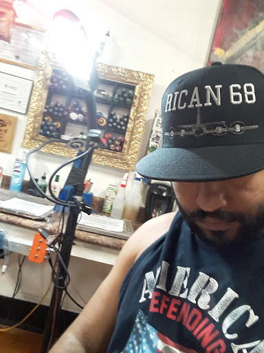 Tattoo Shop «Beautiful Sin Tattoos», reviews and photos, 245 N Queen St, Lancaster, PA 17603, USA