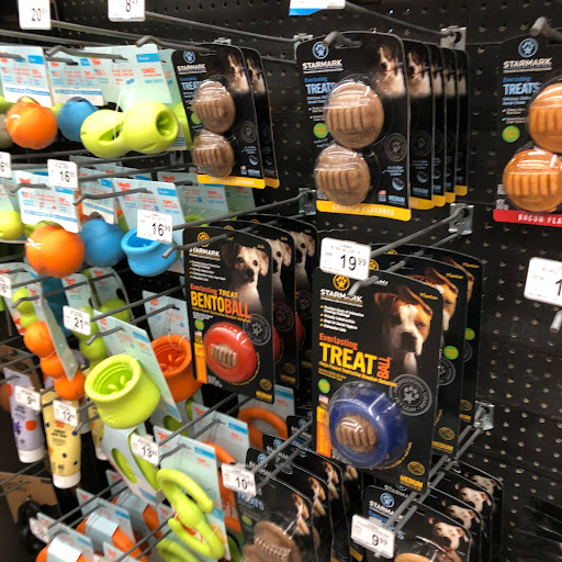 Pet Supply Store «Petco Animal Supplies», reviews and photos, 3452 W Chandler Blvd, Chandler, AZ 85226, USA