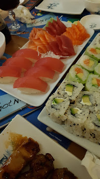 Plats et boissons du Restaurant japonais New Sayuri Sushi à Ville-d'Avray - n°6