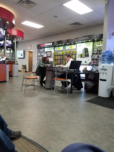 Cell Phone Store «Verizon Authorized Retailer – Cellular Sales», reviews and photos, 266 W Main St, Malone, NY 12953, USA