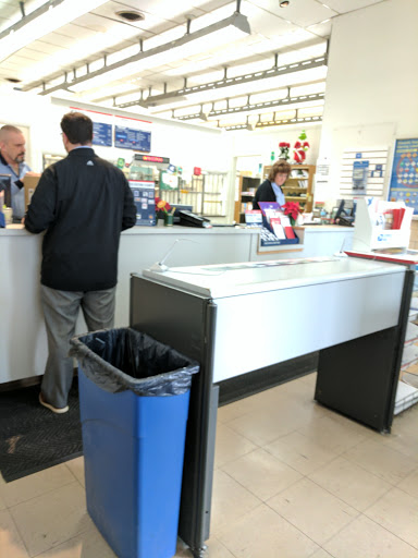 Post Office «United States Postal Service», reviews and photos, 210 Maple Ave, Cheshire, CT 06410, USA