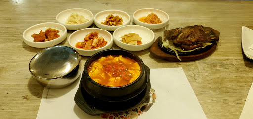 Grandma Kims Family Diner image