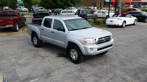 Used Car Dealer «Black Tie Automotive LLC», reviews and photos, 200 W Main St, Hendersonville, TN 37075, USA