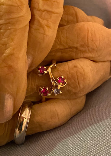 Jewelry Store «Clayton Jewelers», reviews and photos, 143 Carondelet Plaza, Clayton, MO 63105, USA