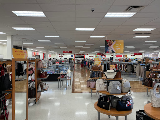 Department Store «T.J. Maxx & HomeGoods», reviews and photos, 24630 Dulles Landing Dr, Dulles, VA 20166, USA
