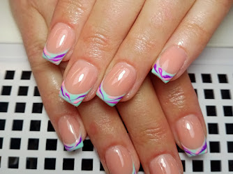 Polished Nails & Beauty