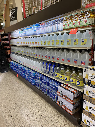 Grocery Store «Super Mercados El Guero», reviews and photos, 850 N Farnsworth Ave, Aurora, IL 60505, USA