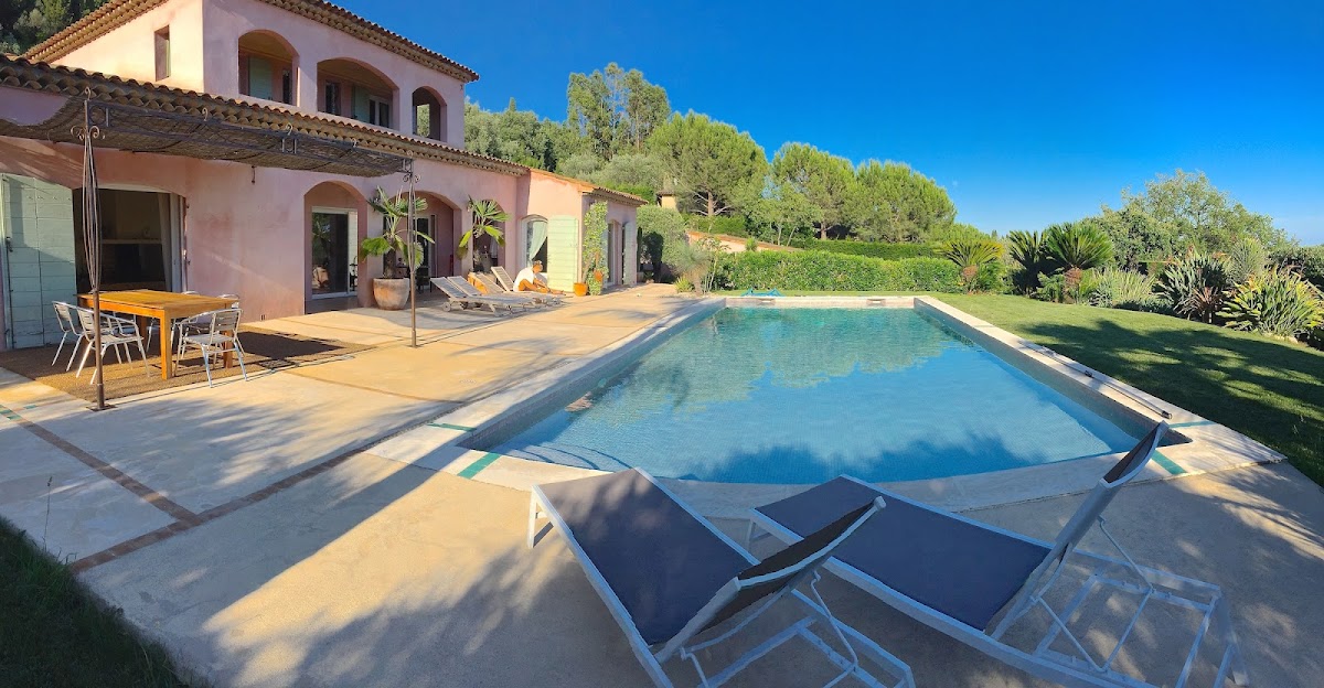 Villa Strelitzia Vence : location maison de vacances avec piscine - Côte d’Azur Vence