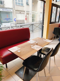 Atmosphère du Restaurant libanais SARAY LEBANESE KITCHEN à Paris - n°1