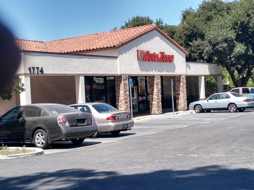 Auto Parts Store «AutoZone», reviews and photos, 1774 Thousand Oaks Blvd, Thousand Oaks, CA 91362, USA
