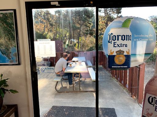 Grocery Store «Fort Ross Store», reviews and photos, 20705 CA-1, Jenner, CA 95450, USA