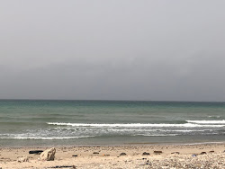 Foto von Al Akamiyah Beach - beliebter Ort unter Entspannungskennern