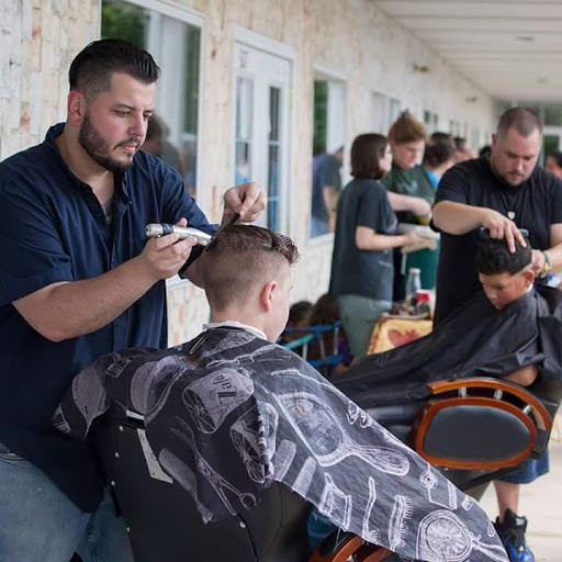Barber Shop «Platinum Cutz Barber & Tattoo», reviews and photos, 329 Blue Valley Dr, Bangor, PA 18013, USA