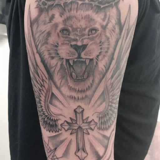 Tattoo Shop «Masterpiece Tattoo & Body Piercing», reviews and photos, 99 NH-28, Salem, NH 03079, USA