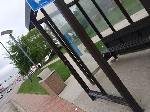 Hardware Store «Westlake Ace Hardware», reviews and photos, 721 W Broadway, Council Bluffs, IA 51501, USA