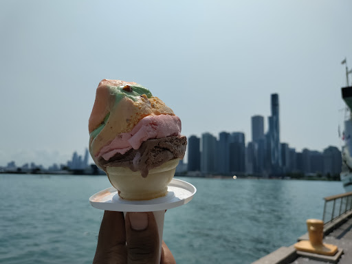 Ice Cream Shop «Original Rainbow Cone», reviews and photos, 840 E Grand Ave, Chicago, IL 60611, USA