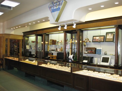 Loan Agency «Premier Jewelry & Loan - A Reno Pawn Shop», reviews and photos, 490 N Virginia St, Reno, NV 89501, USA