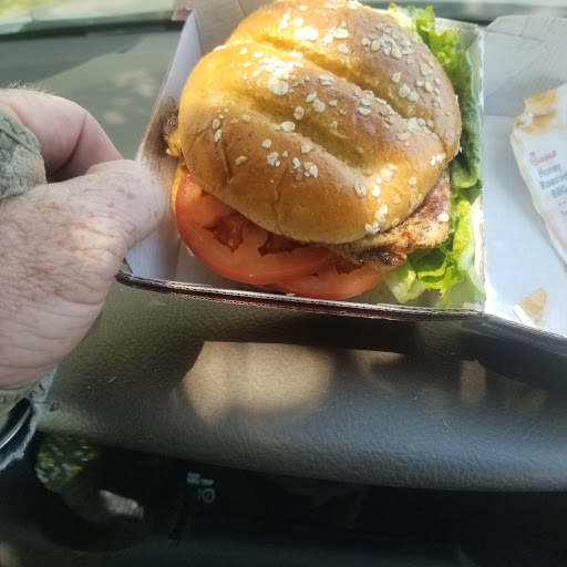 Fast Food Restaurant «Chick-fil-A», reviews and photos, 8040 N Blackstone Ave, Fresno, CA 93720, USA