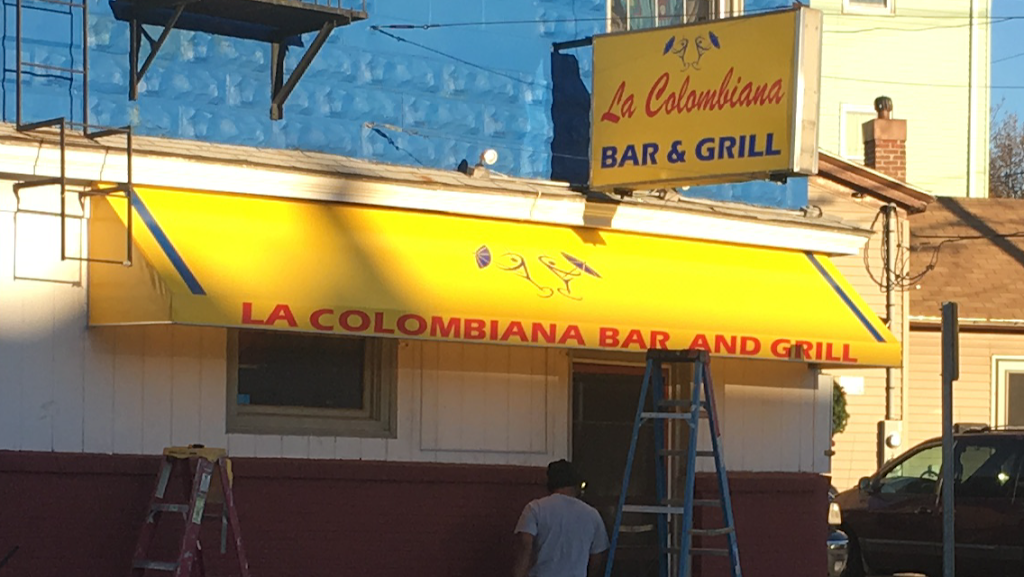 La Colombiana Bar & Grill 02863