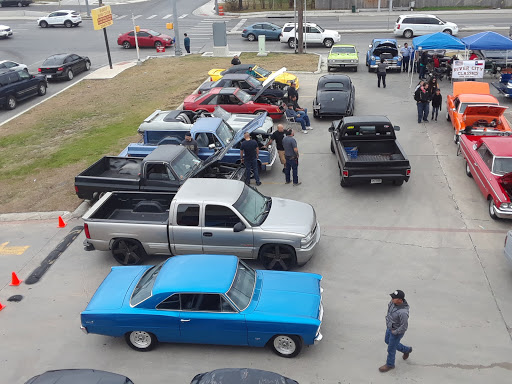 Auto Parts Store «Pep Boys Auto Parts & Service», reviews and photos, 8103 Marbach Rd, San Antonio, TX 78227, USA