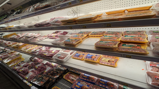 Grocery Store «Metro Market», reviews and photos, 1123 N Van Buren St, Milwaukee, WI 53202, USA