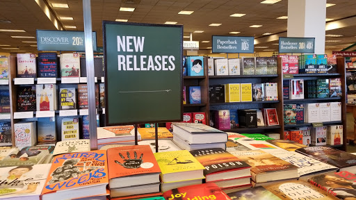 Book Store «Barnes & Noble», reviews and photos, 3685 W Dublin Granville Rd, Columbus, OH 43235, USA