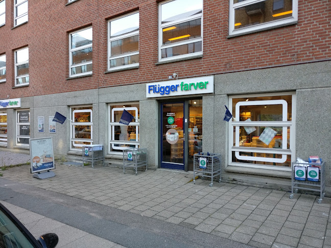 Anmeldelser af Flügger farver i Amager Vest - Farvehandel