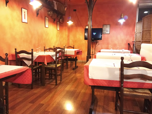 Información y opiniones sobre Taberna Cervecería Justi de Valencia De Don Juan