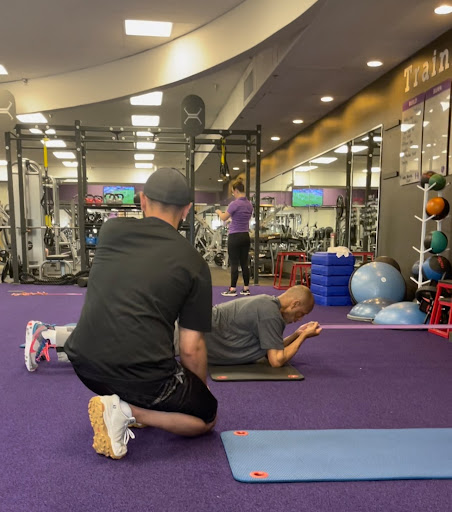 Gym «Anytime Fitness», reviews and photos, 1201 S Robert St #2, West St Paul, MN 55118, USA