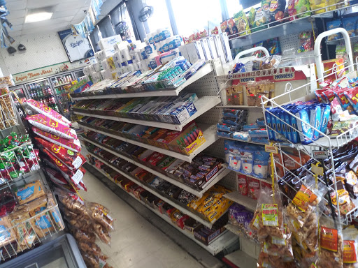 Grocery Store «7 10 Market», reviews and photos, 3500 Martin Luther King Jr Blvd, Lynwood, CA 90262, USA