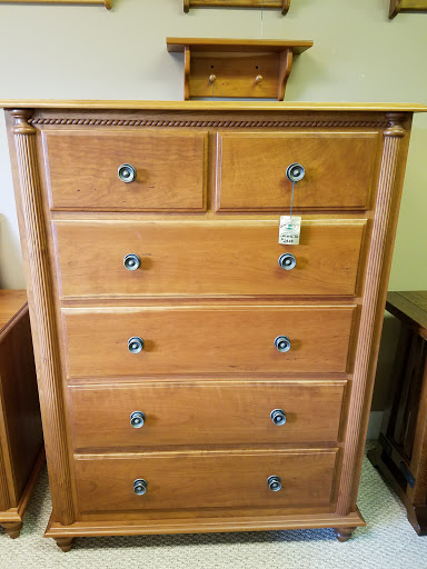 Furniture Store «Clear Creek Amish Furniture», reviews and photos, 1558 OH-73, Waynesville, OH 45068, USA