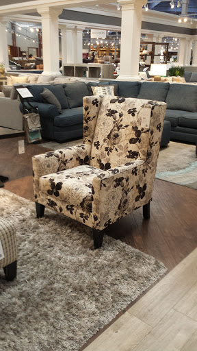 Furniture Store «Living Spaces - Rancho Cucamonga», reviews and photos, 12649 E Foothill Blvd, Rancho Cucamonga, CA 91730, USA