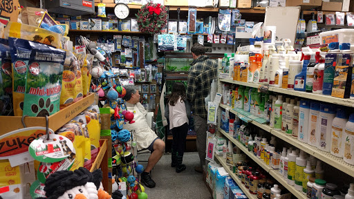 Pet Supply Store «Critterland Pets», reviews and photos, 336 Miller Ave, Mill Valley, CA 94941, USA