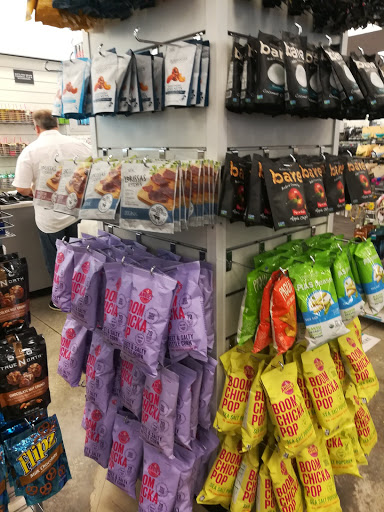 Department Store «Nordstrom Rack The Shops at Midtown Miami», reviews and photos, 3201 N Miami Ave, Miami, FL 33127, USA