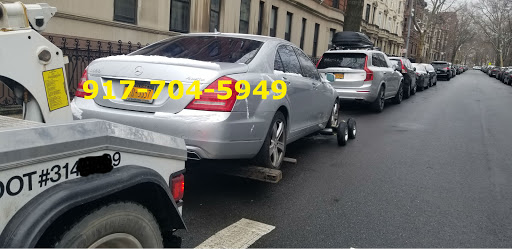 Towing Service «Hook & Go Towing service», reviews and photos, 842 5th Ave, Brooklyn, NY 11232, USA