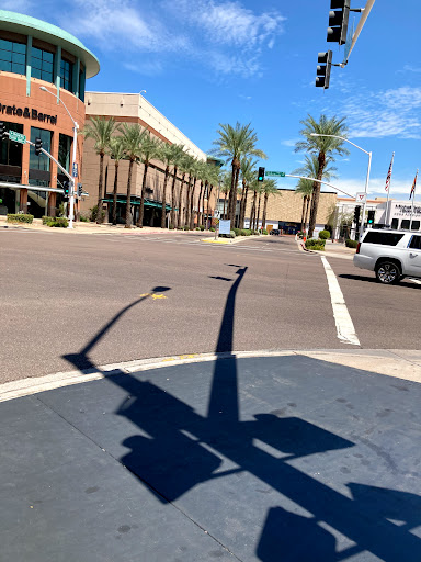 Furniture Store «Crate and Barrel», reviews and photos, 7014-604 E Camelback Rd, Scottsdale, AZ 85251, USA