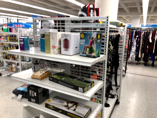 Clothing Store «Ross Dress for Less», reviews and photos, 19 Colma Blvd, Colma, CA 94014, USA