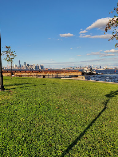 Monument «Tear Drop Memorial», reviews and photos, 51 Port Terminal Blvd, Bayonne, NJ 07002, USA