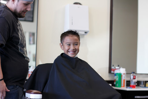 Barber Shop «MANHOOD BARBER SHOP», reviews and photos, 530 SW 205th Ave #300, Beaverton, OR 97006, USA