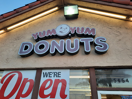 Donut Shop «Yum Yum Donuts», reviews and photos, 5454 Orangethorpe Ave, La Palma, CA 90623, USA