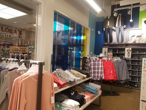 Clothing Store «Old Navy», reviews and photos, 1250 S Washington St, North Attleborough, MA 02760, USA