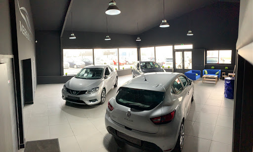 Photo 1 - Verson Auto