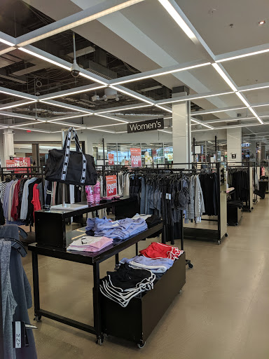 Department Store «Saks OFF 5TH», reviews and photos, 6502 Springfield Mall, Springfield, VA 22150, USA