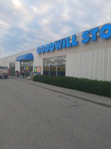 Non-Profit Organization «Goodwill Store», reviews and photos, 1284 Liberty Dr, Bloomington, IN 47401, USA
