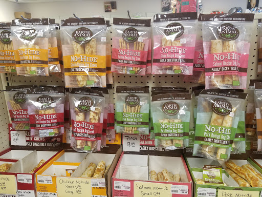 Pet Supply Store «Pet Town», reviews and photos, 1948 SE Lund Ave #101, Port Orchard, WA 98366, USA