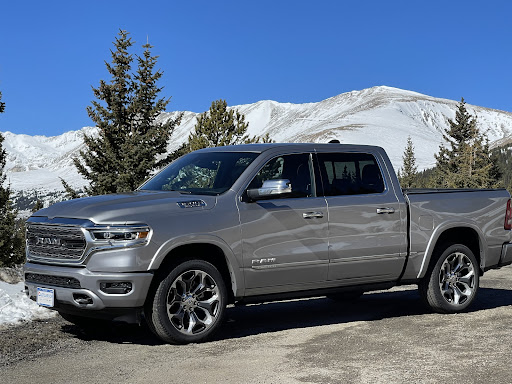 Car Dealer «Medved Chrysler Dodge Jeep Ram», reviews and photos, 1520 S Wilcox St, Castle Rock, CO 80104, USA