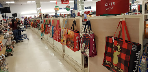 Department Store «Marshalls», reviews and photos, 2115 9th St N, Naples, FL 34102, USA