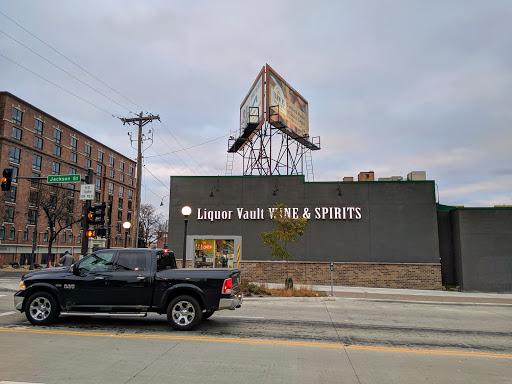 Liquor Store «Liquor Vault», reviews and photos, 170 10th St E, St Paul, MN 55101, USA