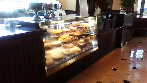 Shopping Mall «Galleria at Tyler», reviews and photos, 1299 Tyler St, Riverside, CA 92503, USA