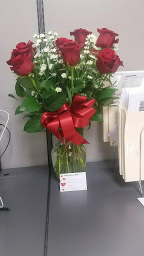 Florist «The Green Branch», reviews and photos, 485 N Main St, Glen Ellyn, IL 60137, USA